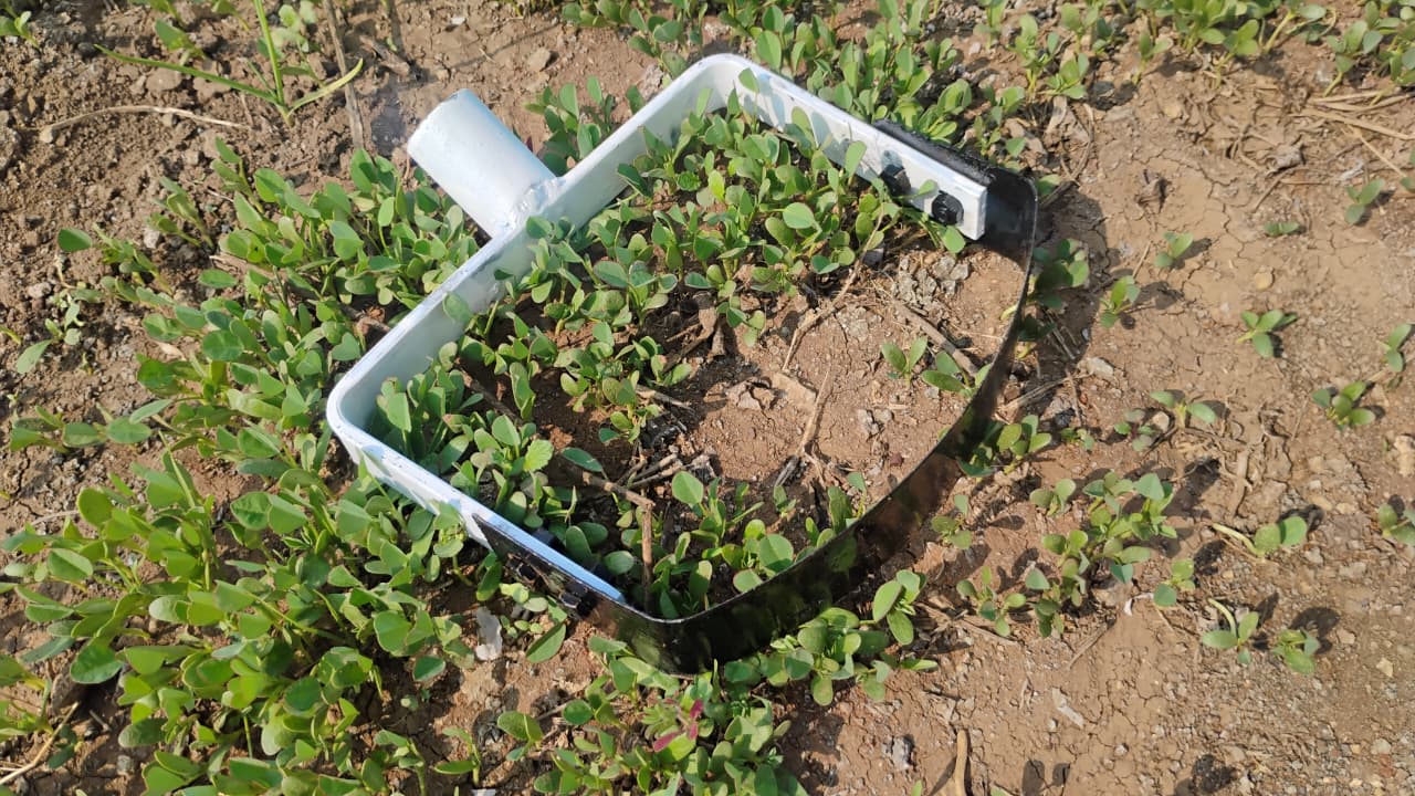 AgriGlide Pro Weeder — Push Once, Line Clean